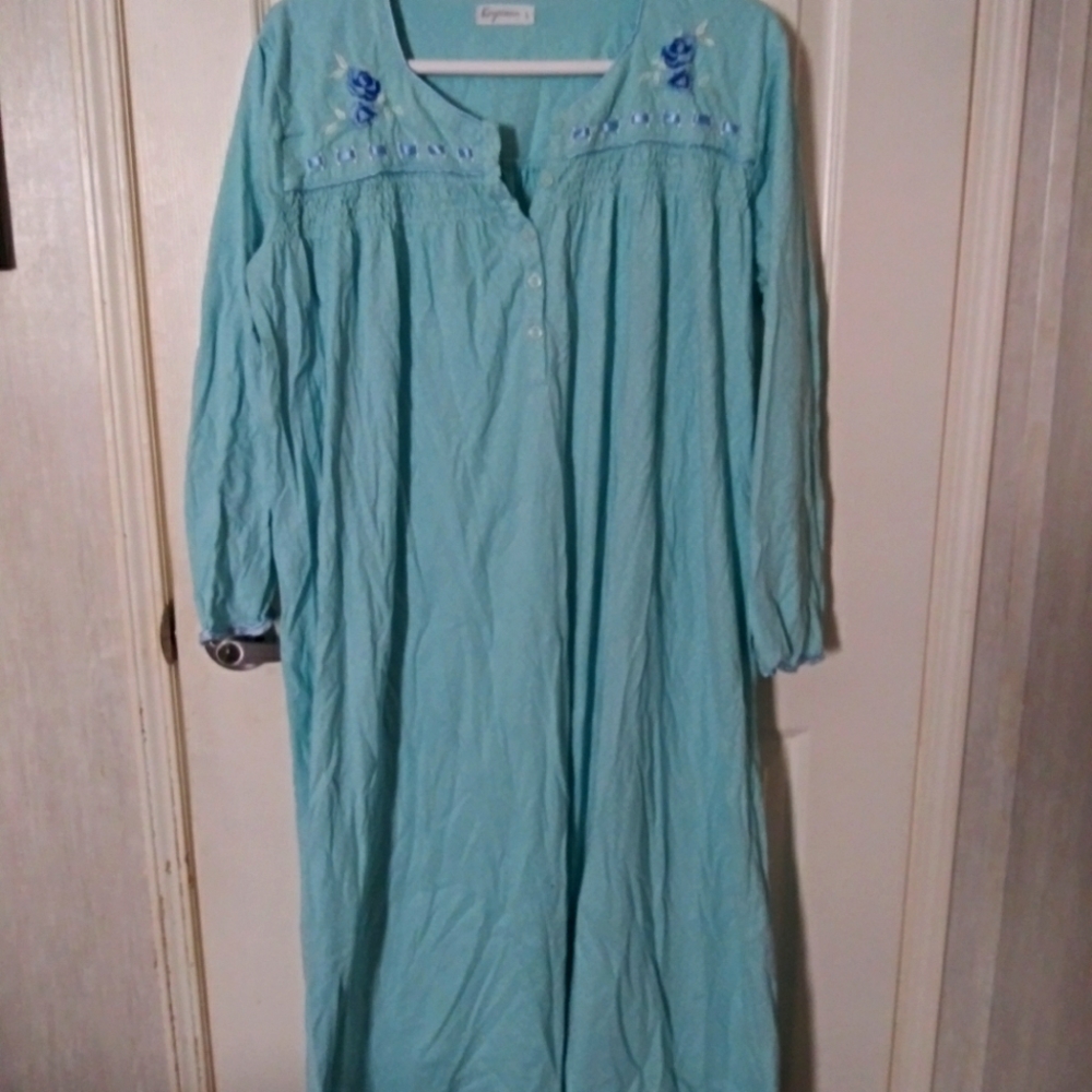Nightgown